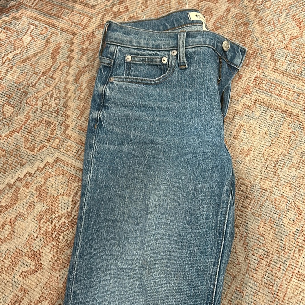 Madewell THE PERFECT VINTAGE JEAN IN ALDERTON WASH size 25